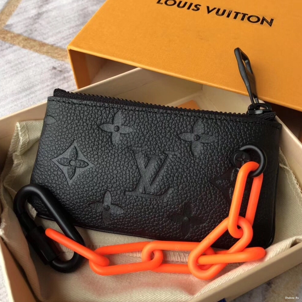 VUITTON LOUIS POUCH KEY 0805